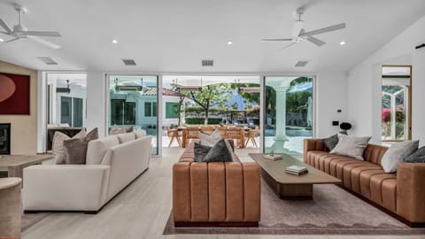 Luxury 6br Palm Springs Retreat with Private Pool & Spa House in Palm Springs