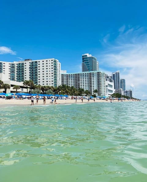 Day, Beach, City view