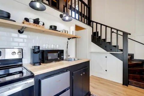 Secluded Studio Getaway with Outdoor Living and Trails Near Siloam Springs, Gentry, AR House in Arkansas