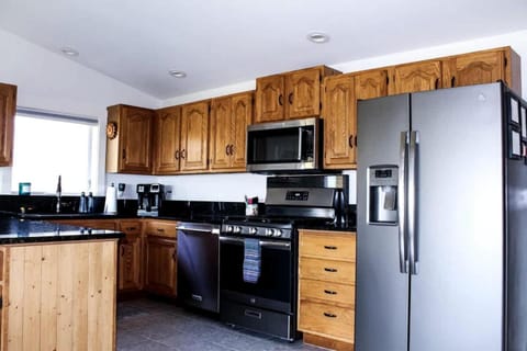 Charming Waterview Cottage with Sunset Views & Private Deck Near Acadia National Park | Ellsworth, Maine House in Trenton