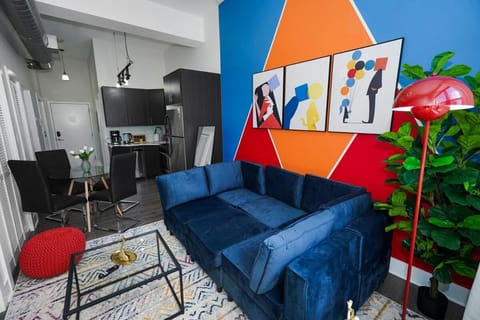 South Loop 2BR Chicago 420-Friendly Near McCormick & Chinatown Apartment in South Loop