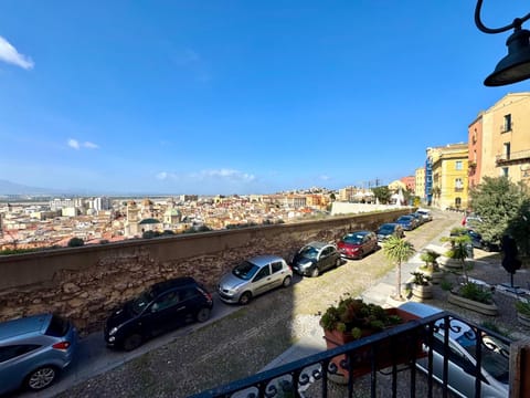 Property building, Neighbourhood, Natural landscape, City view, Street view