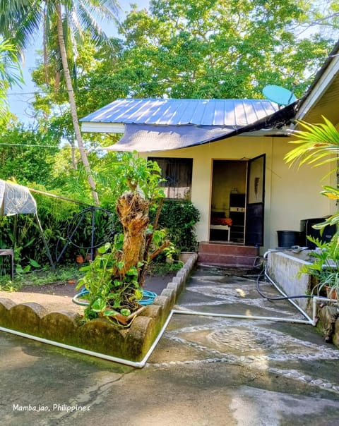 Facade/entrance, Day, Garden, Garden view