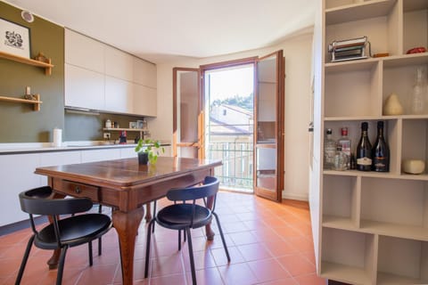 View (from property/room), Dining area, kitchen