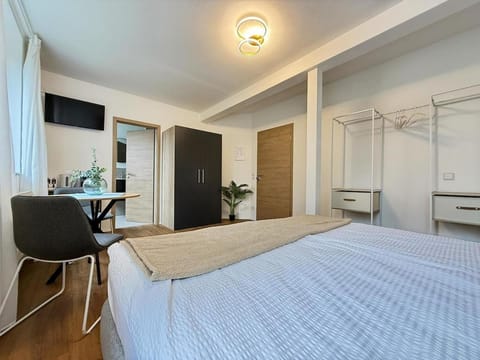 Scharnhäusle 8 - Apartment with kitchenette Ostfildern Apartment in Esslingen