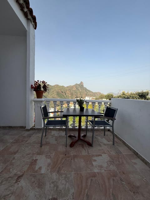 View (from property/room), Balcony/Terrace, Mountain view