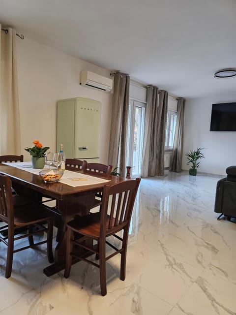 Da Ion Apartment in Venice