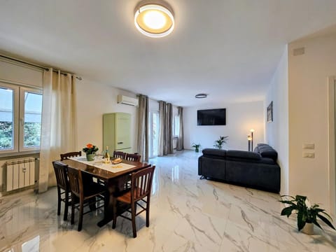 Da Ion Apartment in Venice