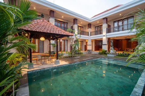 Property building, Pool view, Swimming pool