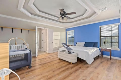 NEW Killeen house 8-10ppl families & groups pets House in Harker Heights