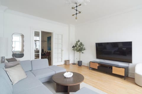 Light and spacious apartment in City-centre Apartment in Copenhagen