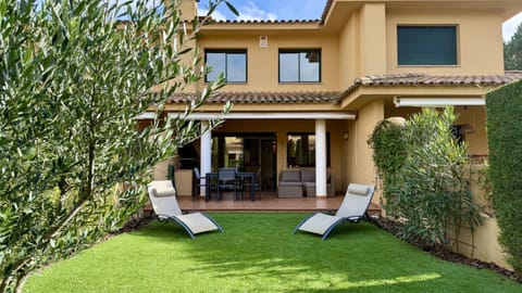 Patio, Garden, Garden view