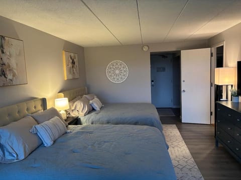 Lakeview Retreat for the Whole Family Apartment in Laconia