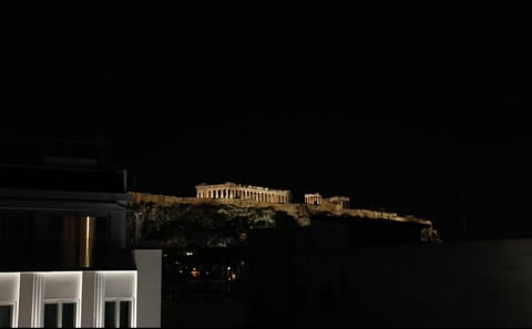 Night, View (from property/room), City view, Landmark view