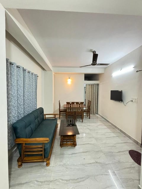 TV and multimedia, Living room, Dining area
