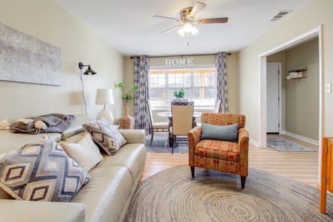 Rocket City Retreat 4 Mi to Dtwn Huntsville! House in Huntsville