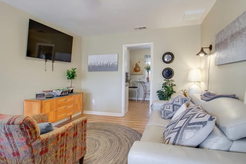 Rocket City Retreat 4 Mi to Dtwn Huntsville! House in Huntsville