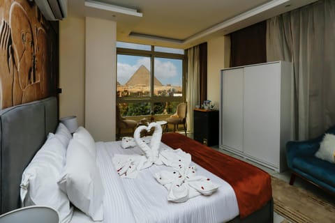 Bed, Natural landscape, Photo of the whole room, Bedroom, Mountain view, towels