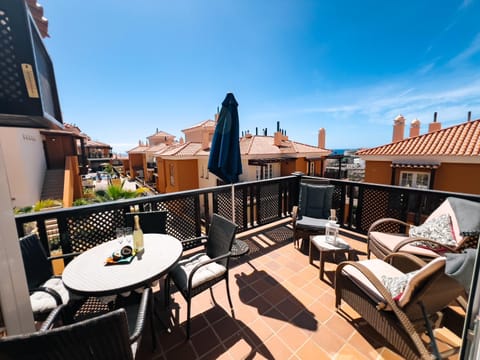 View (from property/room), Balcony/Terrace