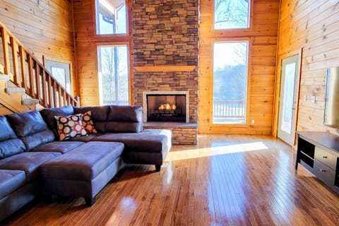 Mountain Home Sleeps 10 Fireplace Foosball Table House in Sevierville