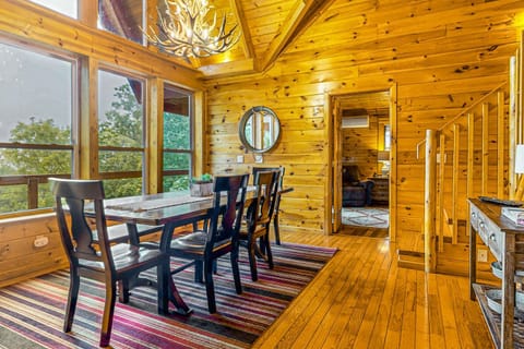 Cozy Mtn View Home Sleeps 15 Hot Tub Games Gym House in Sevier County