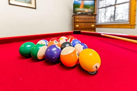 Cozy Cabin Sleeps 8 Catch-Release Fishing Pond Cabin in Sevier County