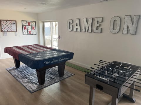 Panoramic Lake Norris Views Sleeps 12 Deck Games House in Norris Lake