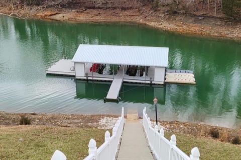 Lakefront Retreat N Norris Lake Dock W Slide Games House in Norris Lake
