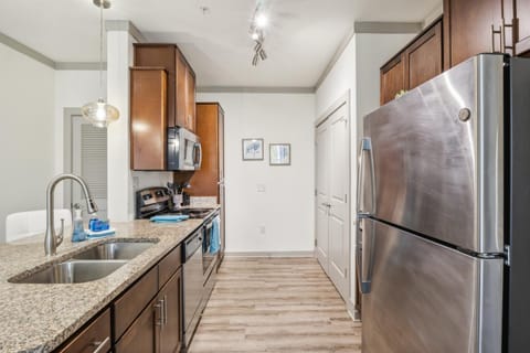 Corporate 2Bd Apartment I Properties by Preston Apartment in Farragut