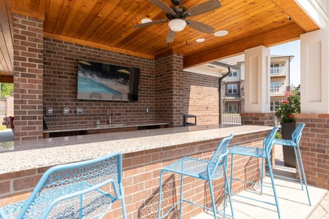 Properties by Preston - Stunning 1Bd Apartment Apartment in Farragut