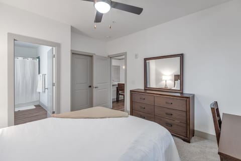 Properties by Preston - Stunning 1Bd Apartment Apartment in Farragut