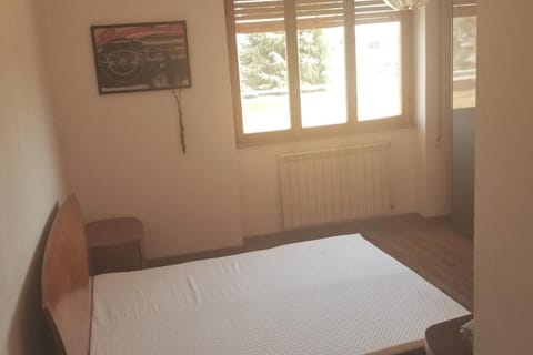 Bright three-room apartment near downtown Apartment in Rome