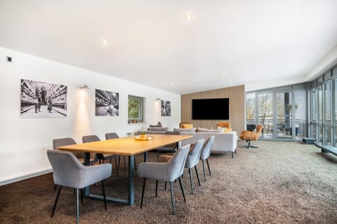 Property building, Living room