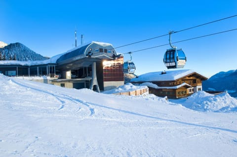 Natural landscape, Winter, Mountain view