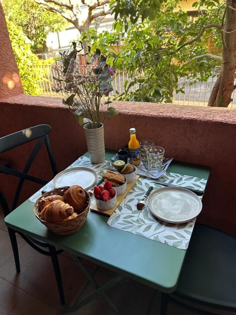 Balcony/Terrace, Breakfast