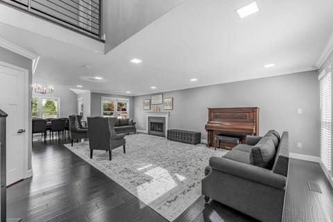 464 Beautiful home with Pool - great for kids House in Cedar Bluff