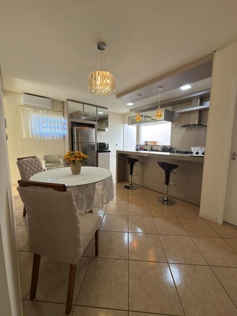 Kitchen or kitchenette, Dining area, stove