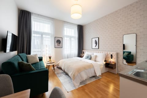 Bed, TV and multimedia, Living room, Bedroom