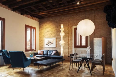 Ca' Marcello de' Leoni Apartment in San Marco