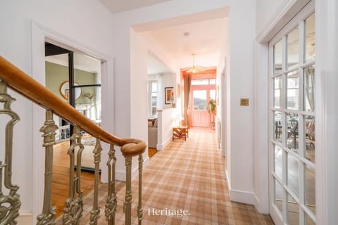 Killiegowan Self-Catering Holiday Home in Aberdeen House in Aberdeen