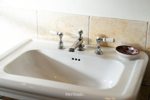 Killiegowan Self-Catering Holiday Home in Aberdeen House in Aberdeen