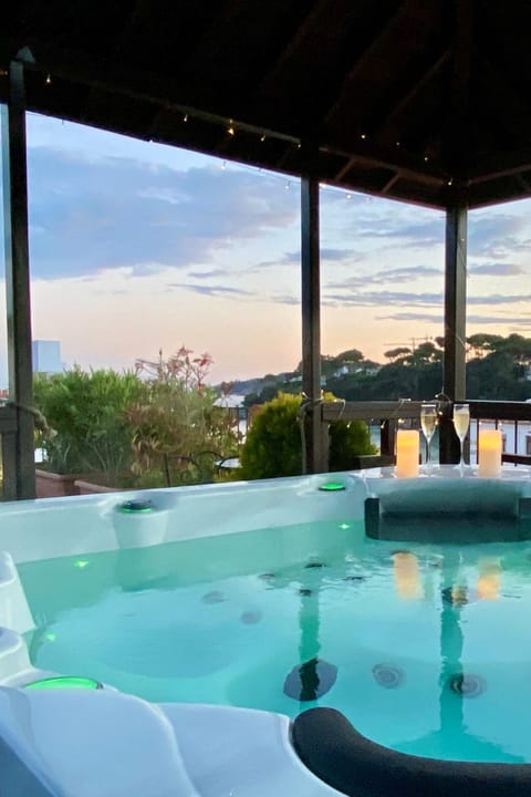 Spa and wellness centre/facilities, Sea view, Area and facilities