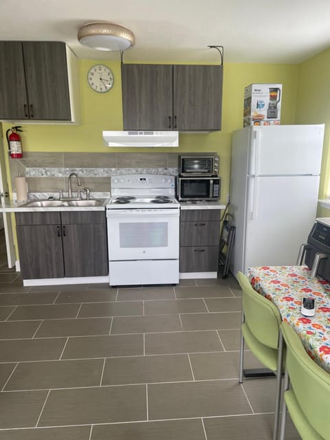 The Red Place Apartment in Houston