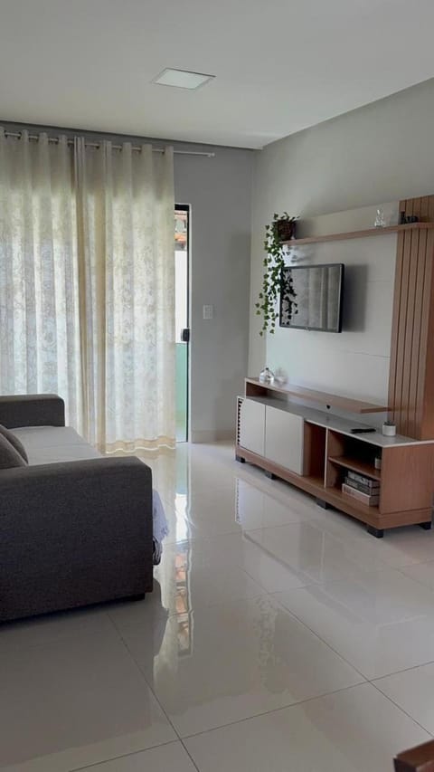 Living room, Entertainment