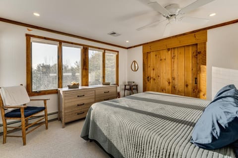 Resort-Style Community! Quechee Chalet with Deck House in Quechee