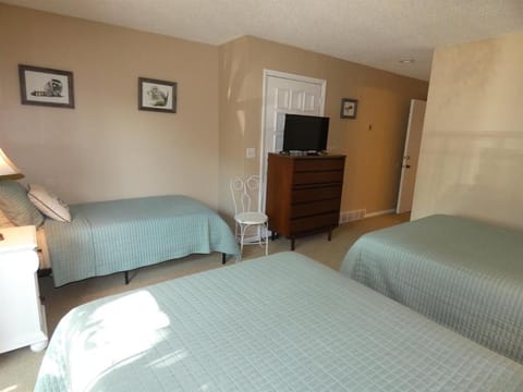 Courtside Condo at Summit Apartment in Michigan