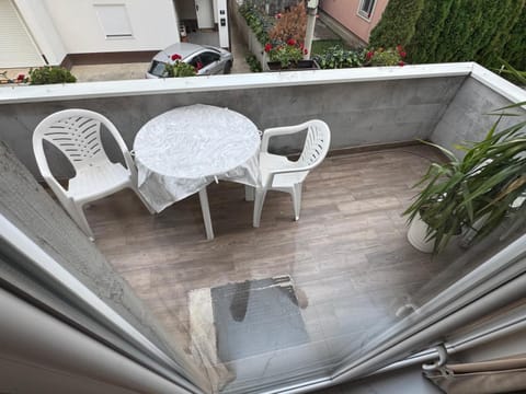 Apartment Star 2 Ledine Apartment in Belgrade