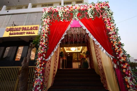 Property building, Facade/entrance