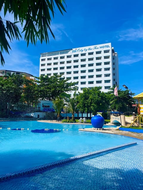 Property building, Pool view, Swimming pool