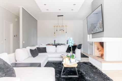 Eclipse Marousi Heaven Apartment in Chalandri